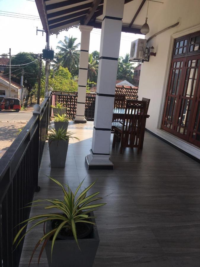 Reshani Guest House Negombo Exterior photo