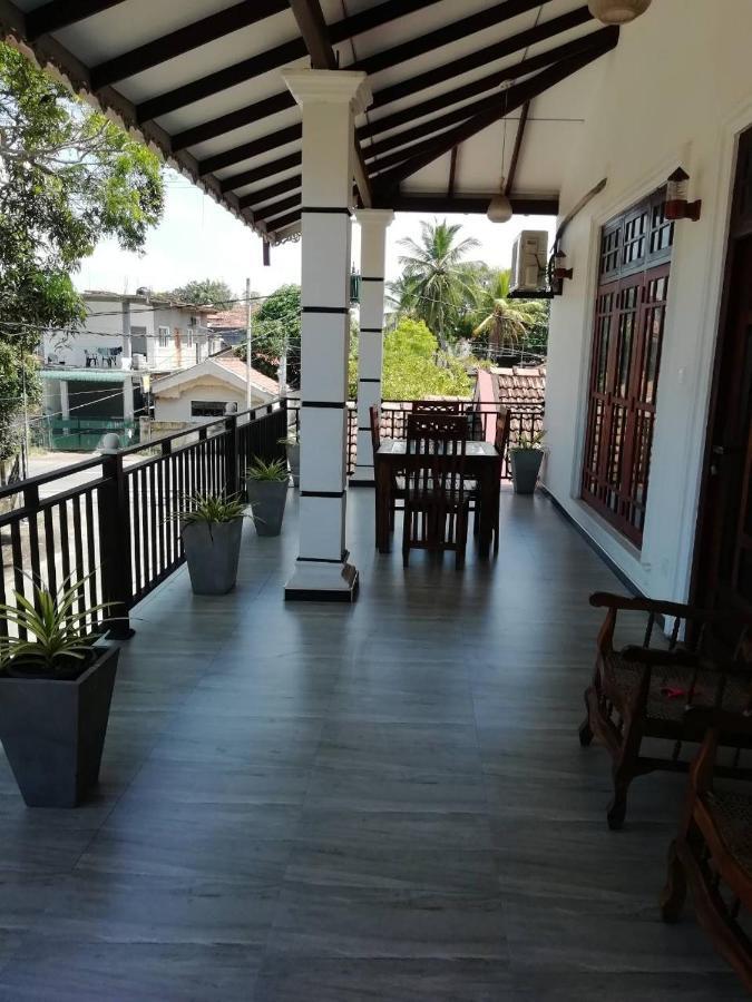Reshani Guest House Negombo Exterior photo