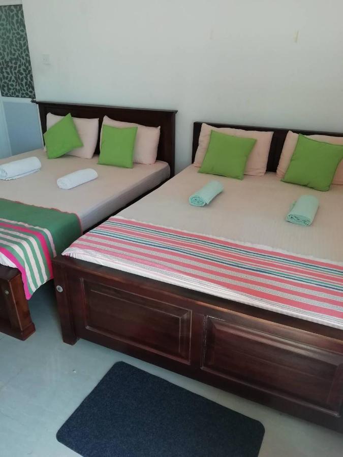 Reshani Guest House Negombo Exterior photo