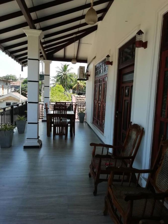 Reshani Guest House Negombo Exterior photo
